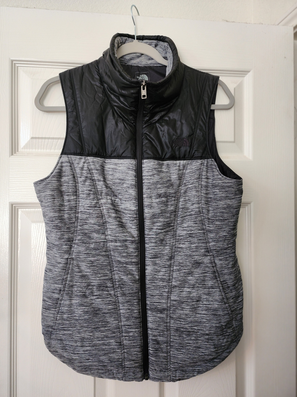 The North Face Women’s Pseudio Full Zip Quilted Hybrid Vest